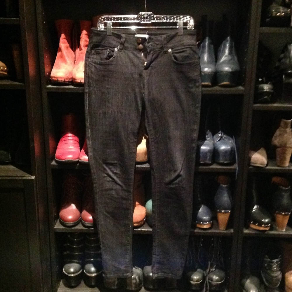 Faded black skinny jeans